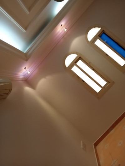 معلم دهانات حي الزهرة جده 0560973065 احمد البيضاني