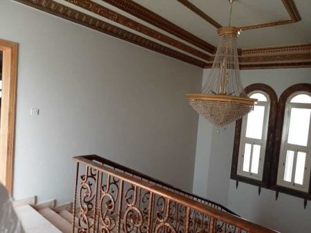 معلم دهانات حي الروضة بجدة